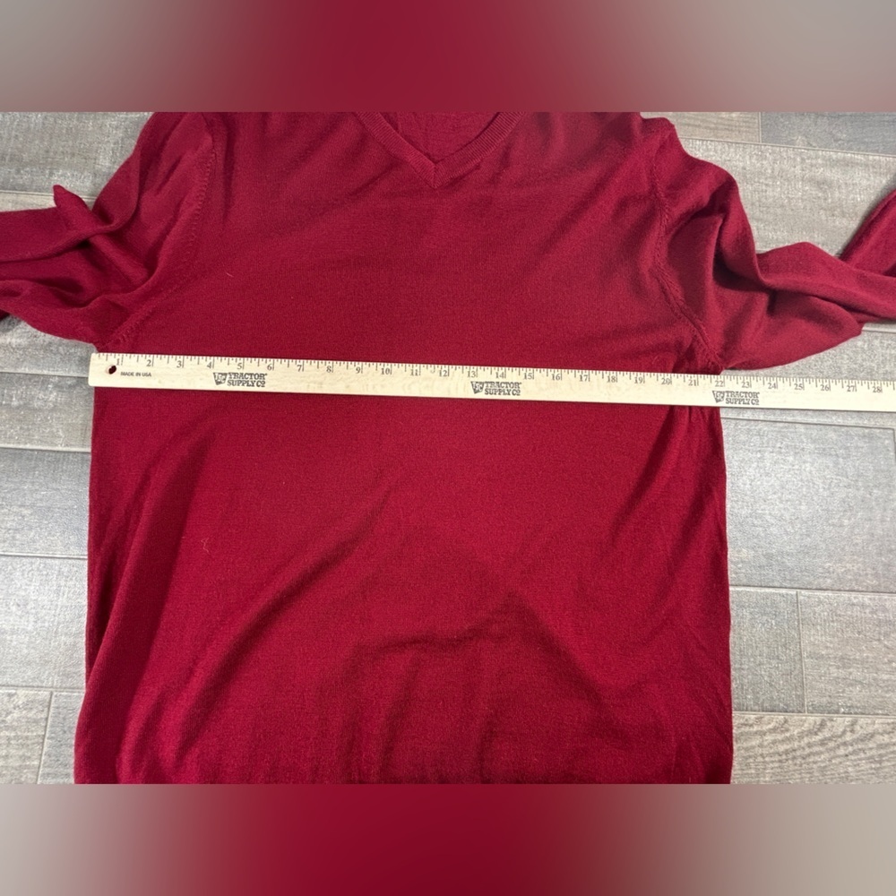 NWOT Rodd and Gunn Red 100% Merino Wool V Neck Sweater - Picture 6 of 8
